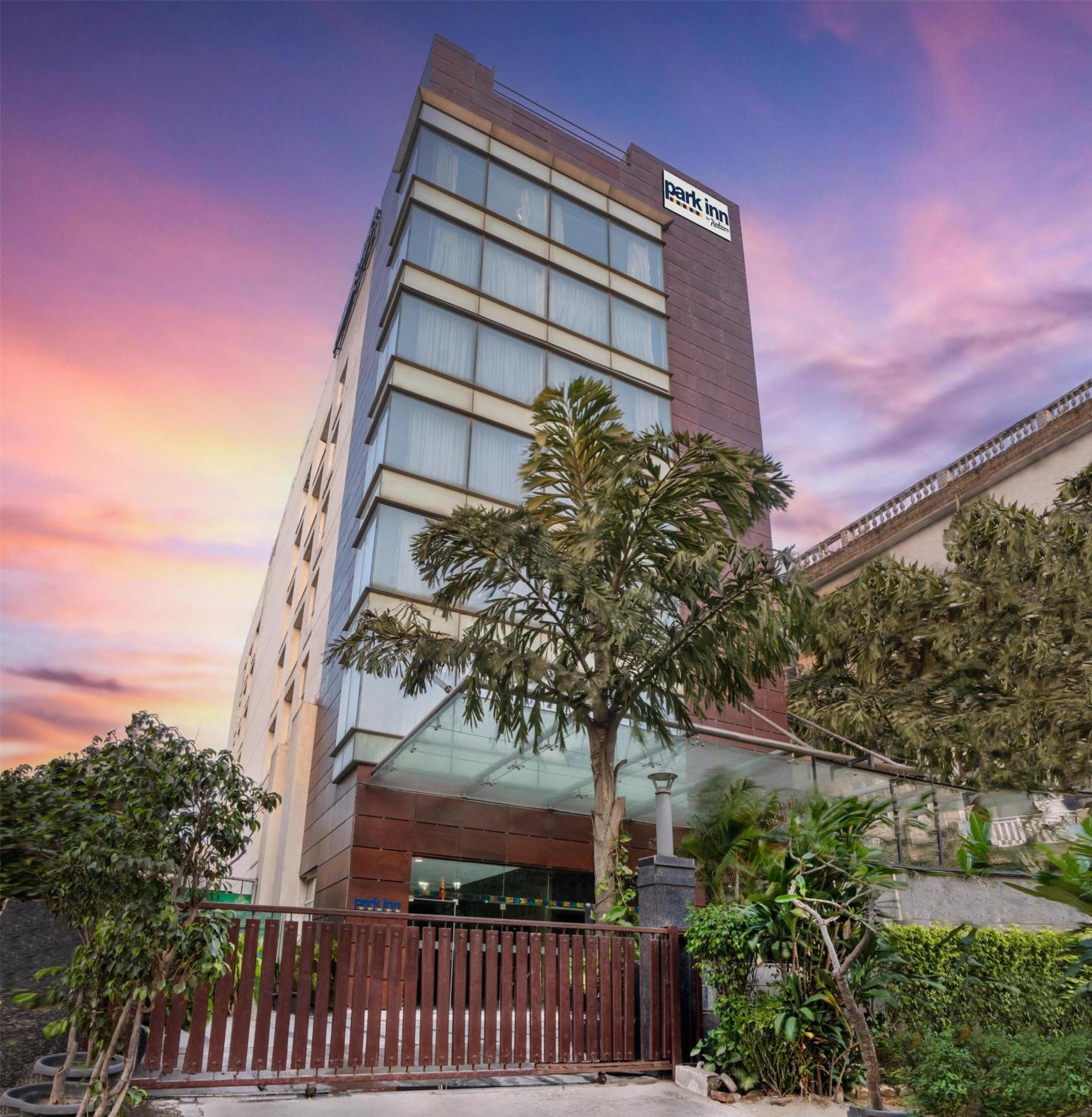 Park Inn Gurgaon Dış mekan fotoğraf